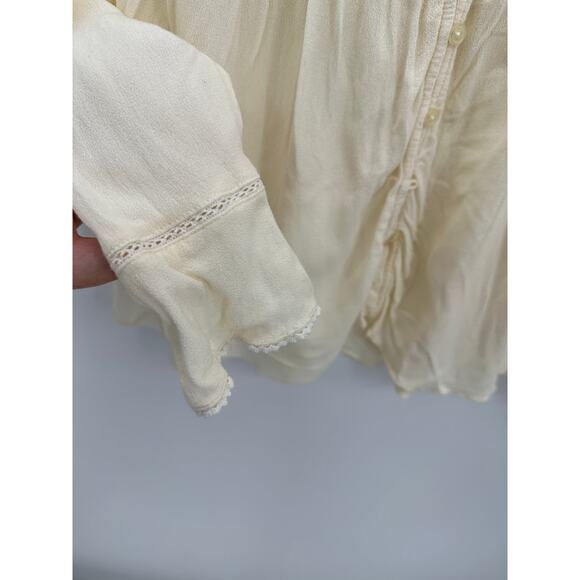 Anthro Black Swan Womens Cream Babydoll Top Size M Button Front Boho Smocked - Picture 4 of 8